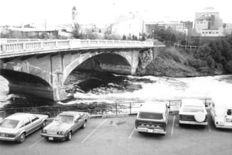 photo of spokane bridge